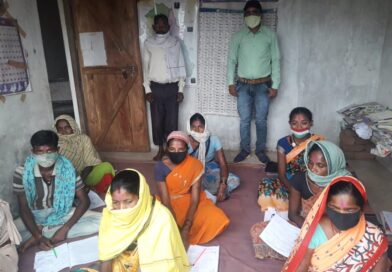 विकासखंड नगरी में पढ़ना लिखना अभियान अंतर्गत कोविड नियमों का पालन करते हुए मोहल्ला साक्षरता कक्षा का किया जा रहा संचालन- बी.ई.ओ. सतीश प्रकाश सिंह